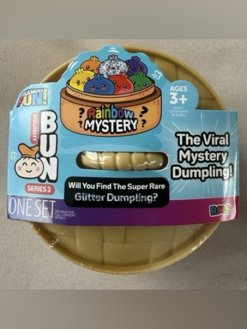 Rainbow Mystery Dumpling Squishy Toy - glitter (1)